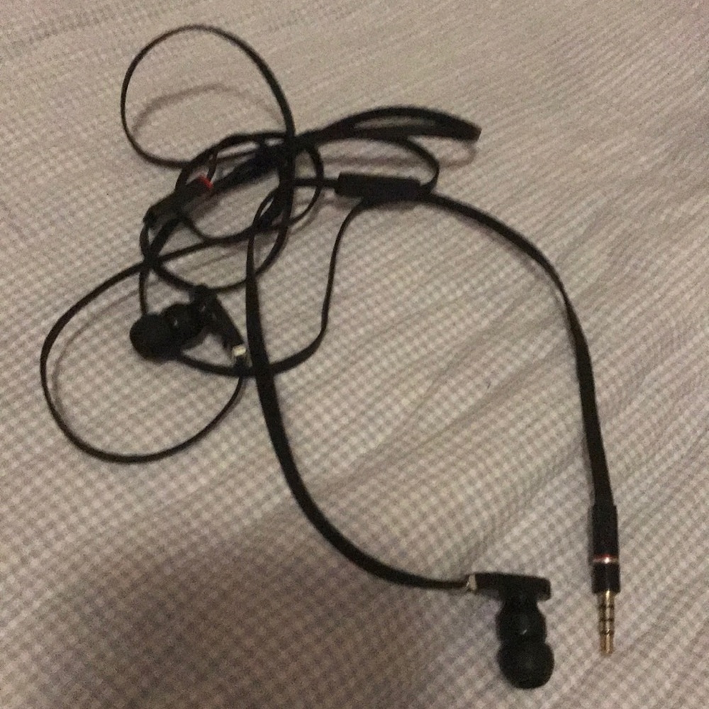 Beats ear buds